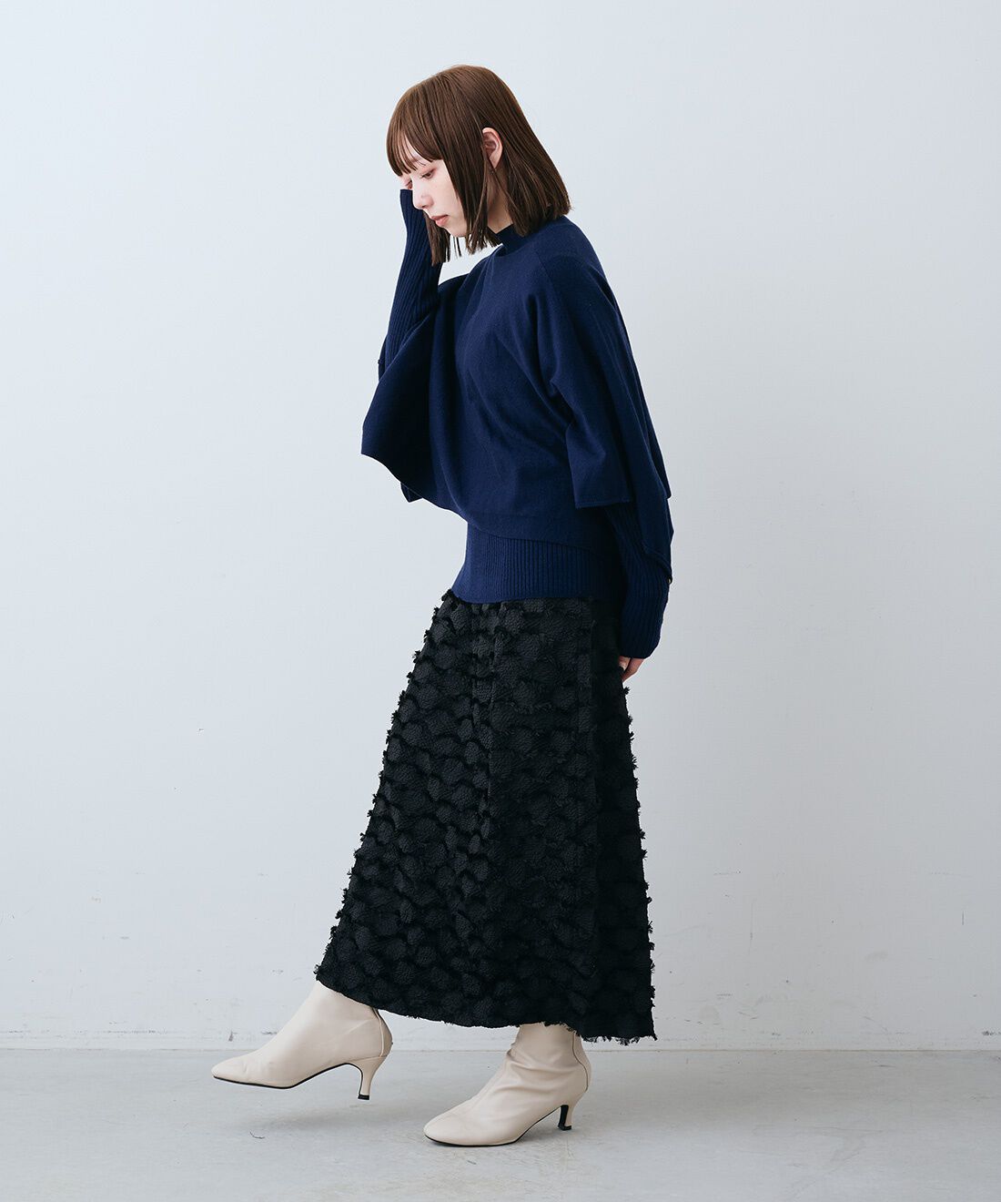Live in  comfort|きれい見えがかなうケープ＆リブニット セット〈ネイビー〉のコーディネート