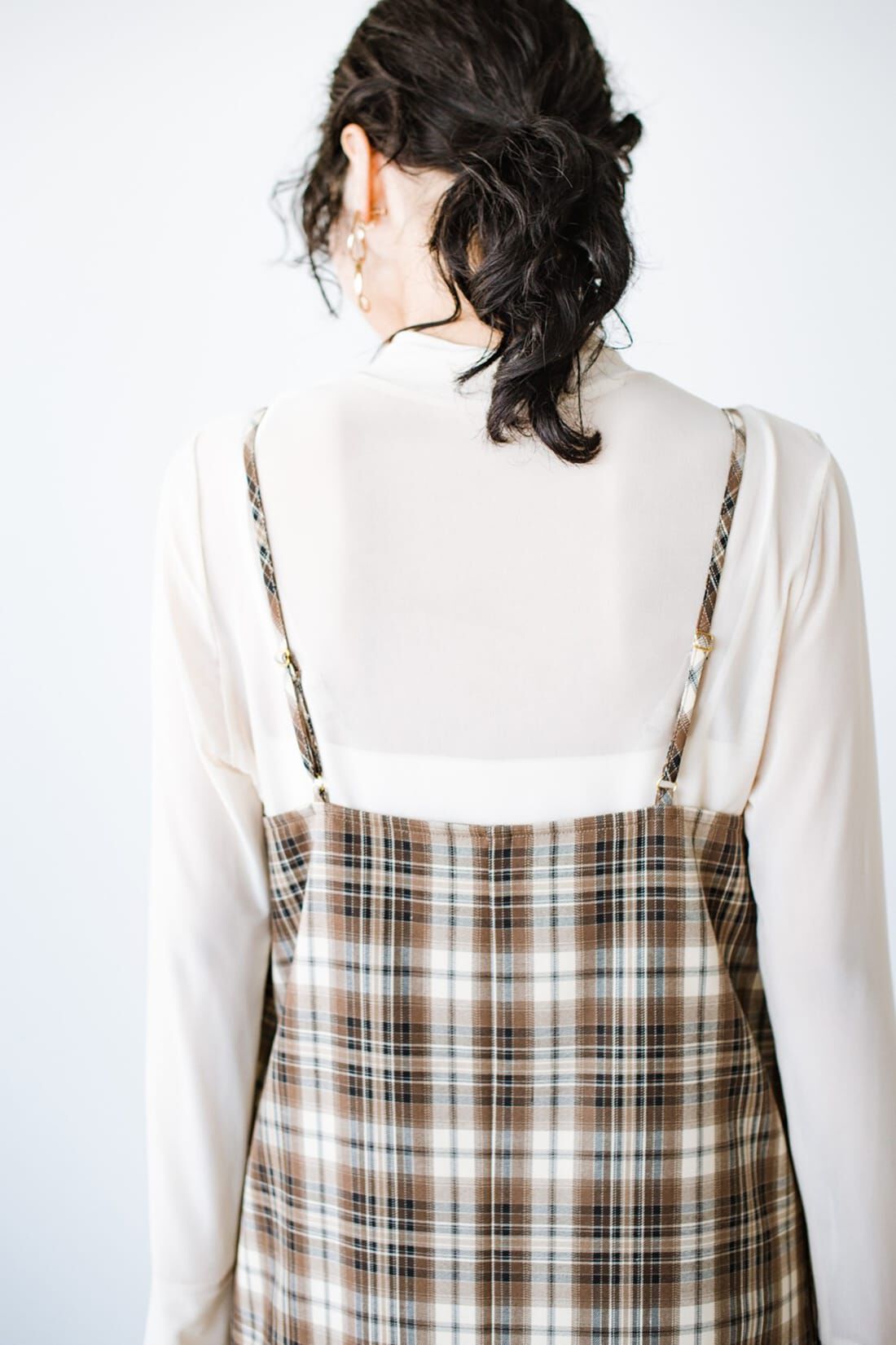haco!［ハコ］|ｈａｃｏ！ 季節の変化を楽しむ「愛服」 手持ちの夏冬服と組み合わせ無限！総柄キャミワンピース＆すそ絞りトップスセット