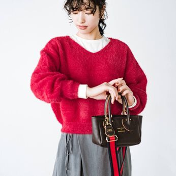 haco! | ふわふわあったかい 女っぽVネックニット〈レッド〉