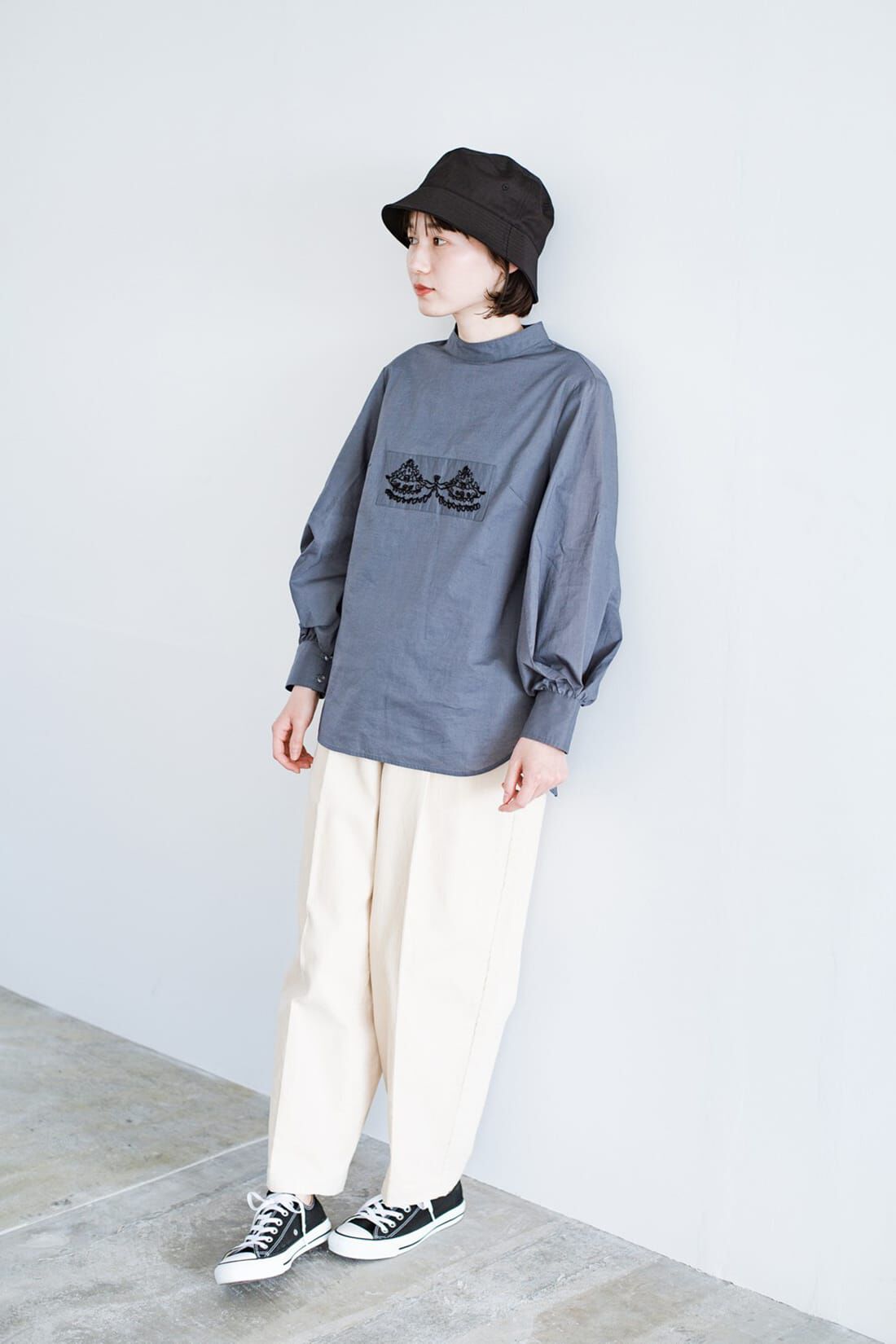 haco!［ハコ］|ｈａｃｏ！　上品な刺繍がまるでレースのよう　オーガニックコットンの袖ぽんわりブラウス　ｆｒｏｍ　Ｓｔｉｔｃｈ　ｂｙ　Ｓｔｉｔｃｈ
