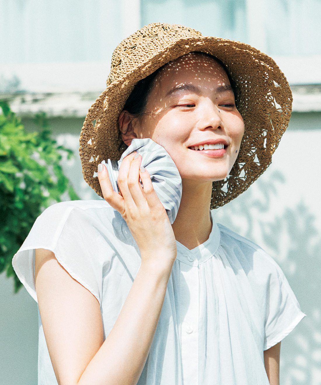 フェリシモギフトショップ|外出先でもひんやり続く　保冷ケース付き携帯氷のう