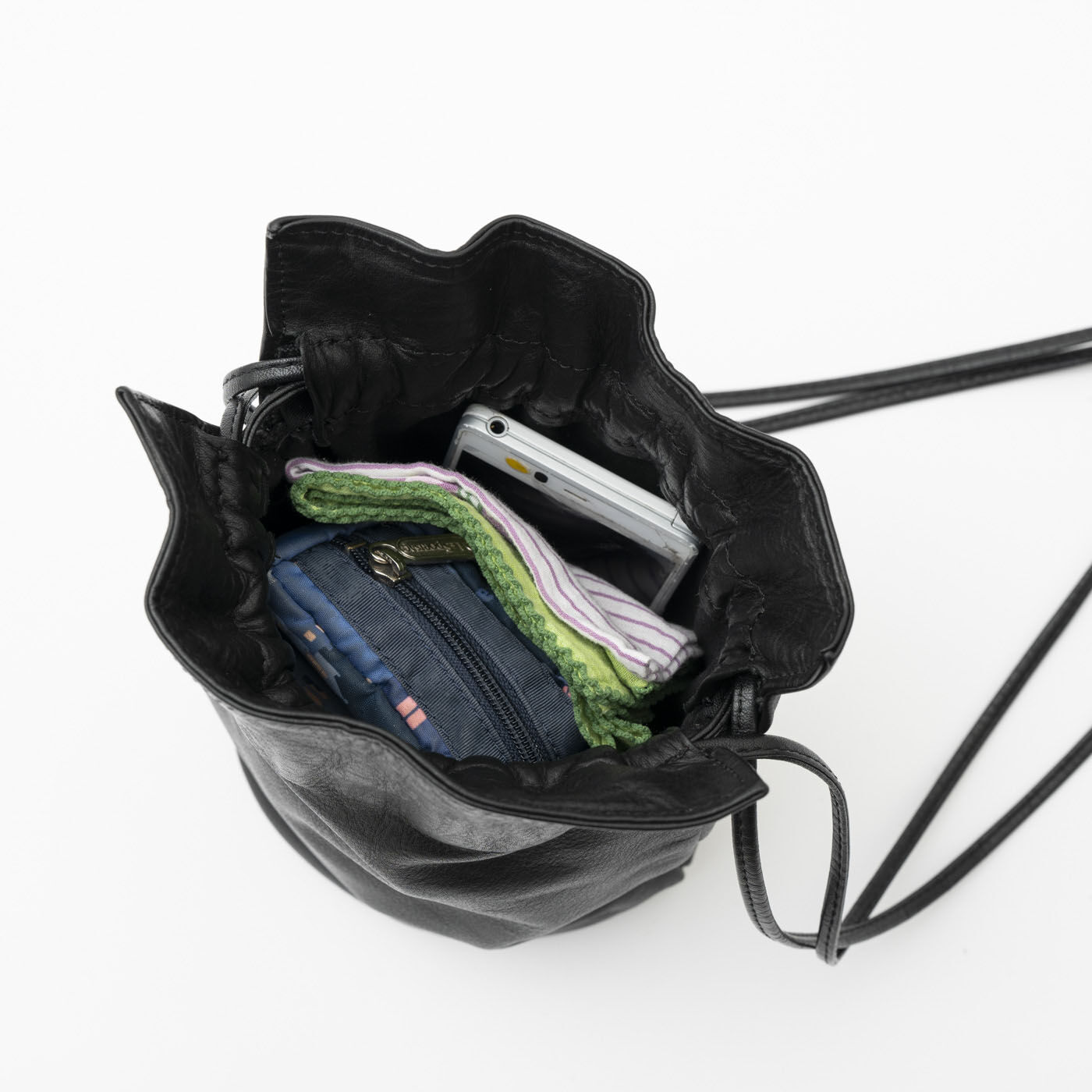 フェリシモギフトショップ|福岡の鞄作家が作った 職人本革のブルジョンバッグ〈ブラック〉 [本革 鞄：日本製]