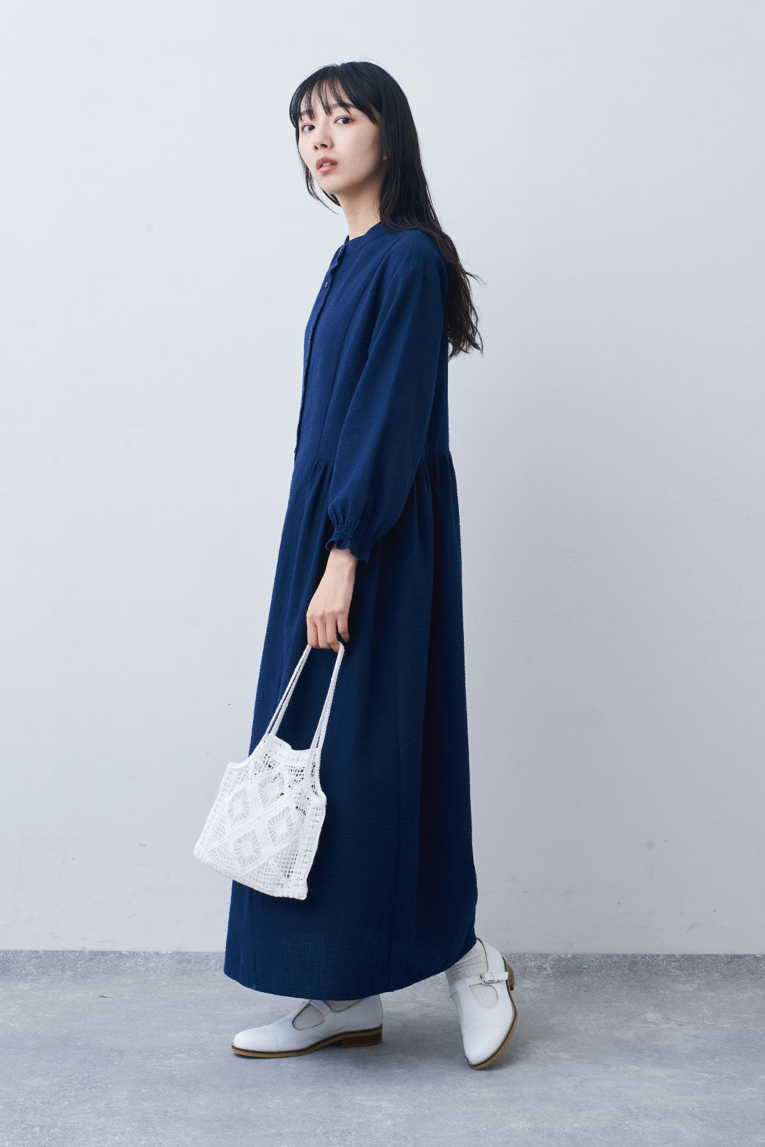 フェリシモギフトショップ|リブ イン コンフォート ことりっぷコラボ　旅行に連れていきたくなる！ 一枚あると便利な着映えワンピース〈ネイビー〉