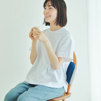 フェリシモギフトショップ | 背筋サポートクッション〈ネイビー〉