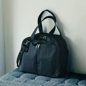 フェリシモギフトショップ | ｅｌ旅先でも整頓できるトラベルボストン〈スズ〉