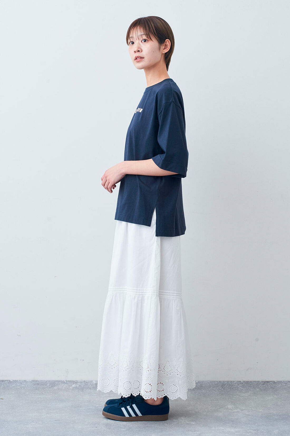 フェリシモギフトショップ|リブ イン コンフォート&times;500色の色えんぴつコラボ トルコオーガニックコットン五分袖Tシャツ〈ネイビー〉