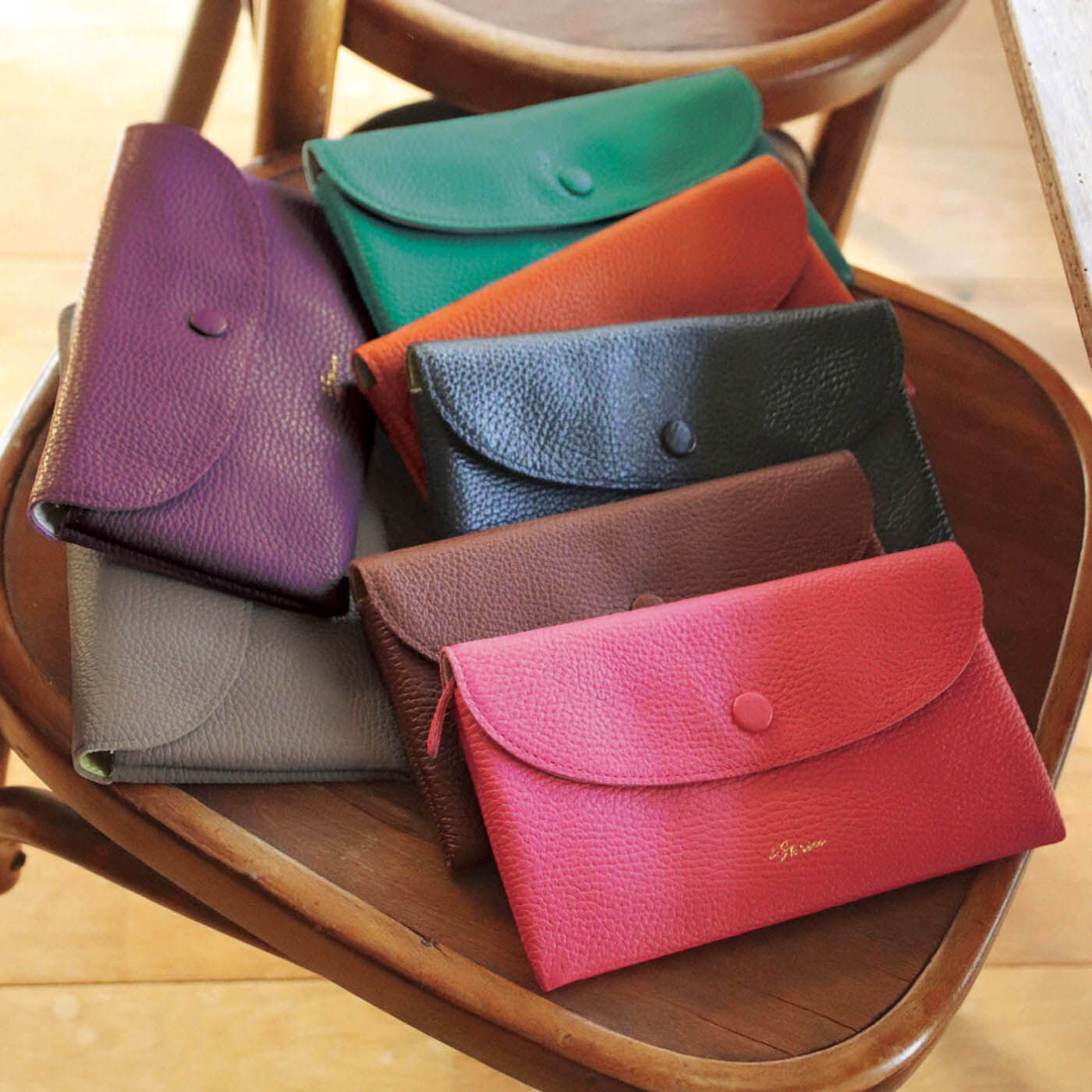 フェリシモギフトショップ|大阪の財布工房がイタリアンレザーで誂えた　オッティモウォレット〈マロンブラウン〉[本革 財布：日本製]|※お届けするのは〈マロンブラウン〉です。