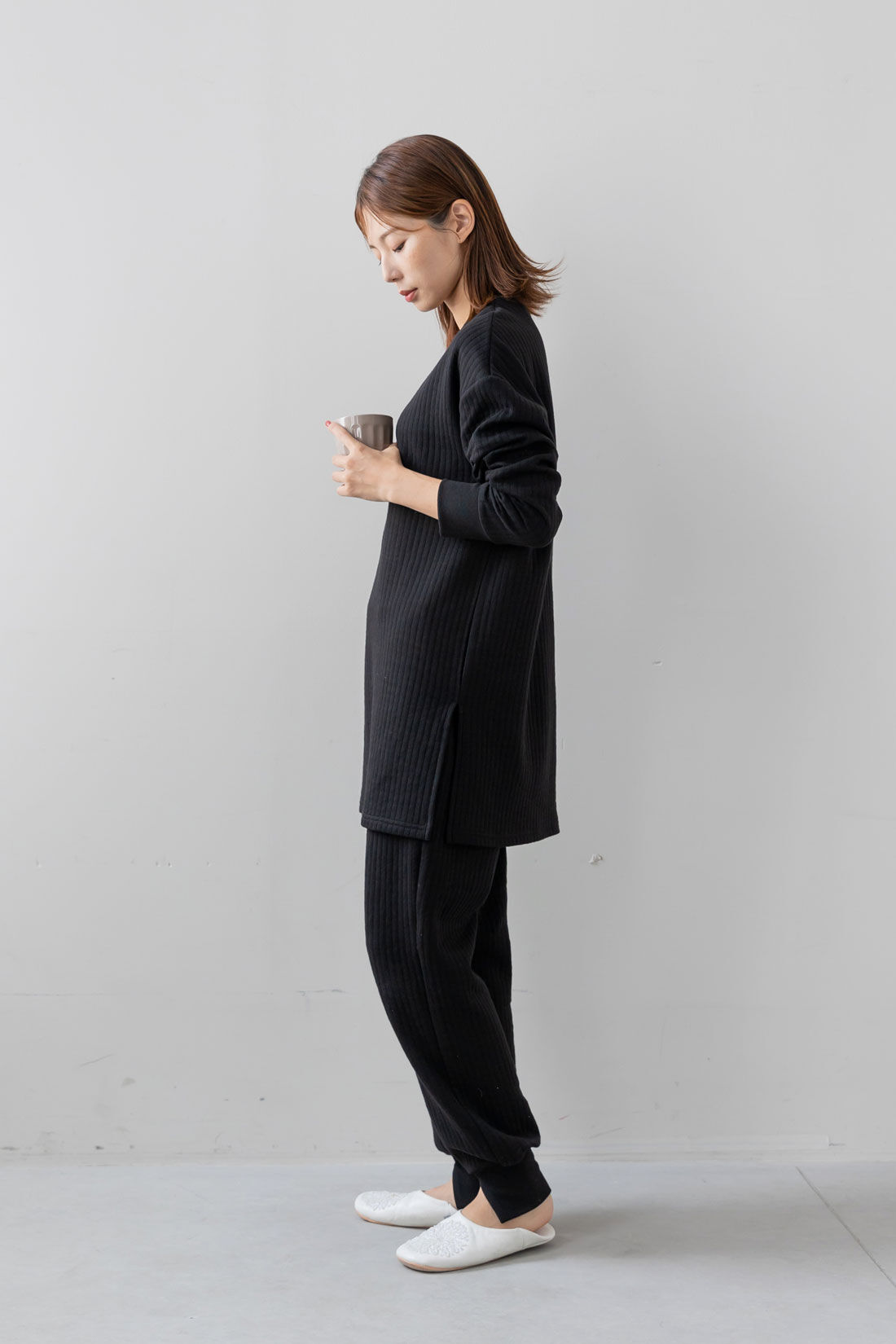 フェリシモギフトショップ|Moredde　ふっくら暖かいキルティングルームウェアセット〈ブラック〉