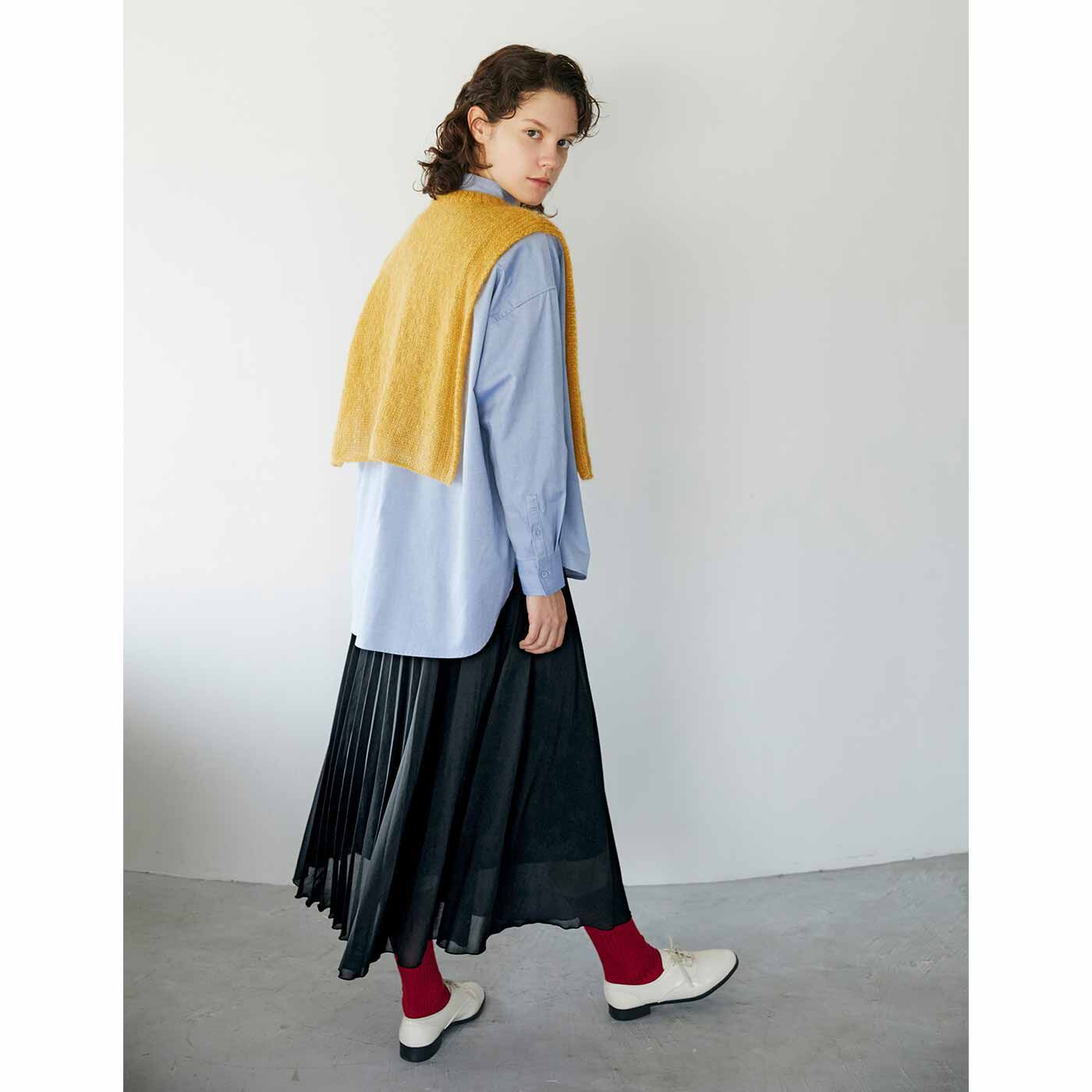 フェリシモギフトショップ|ROWAN&times;amuhibi はじめてさんの「着るもの」シリーズ　シルク混モヘアのサイドオープンベスト〈イエロー/Mサイズ〉