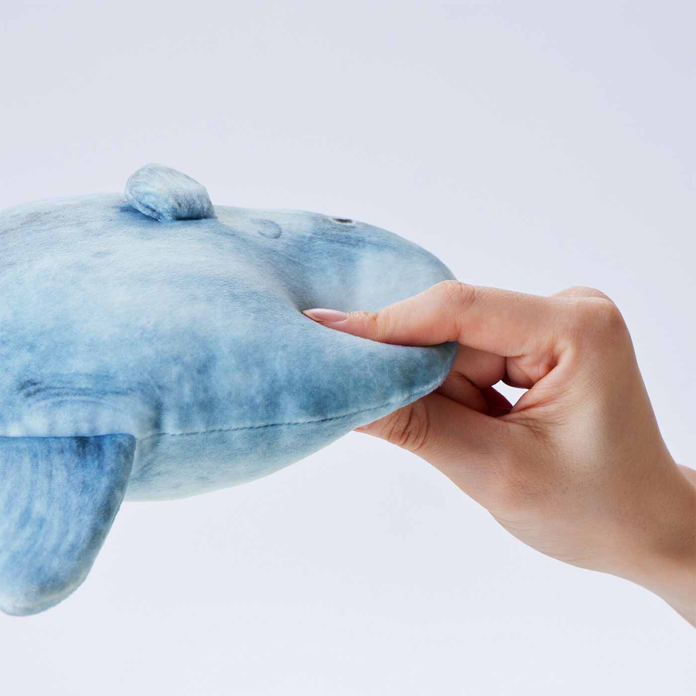 フェリシモギフトショップ|YOU＋MORE！ お昼寝マンボウポーチ|おもちのような、もっちり感がやみつきに。