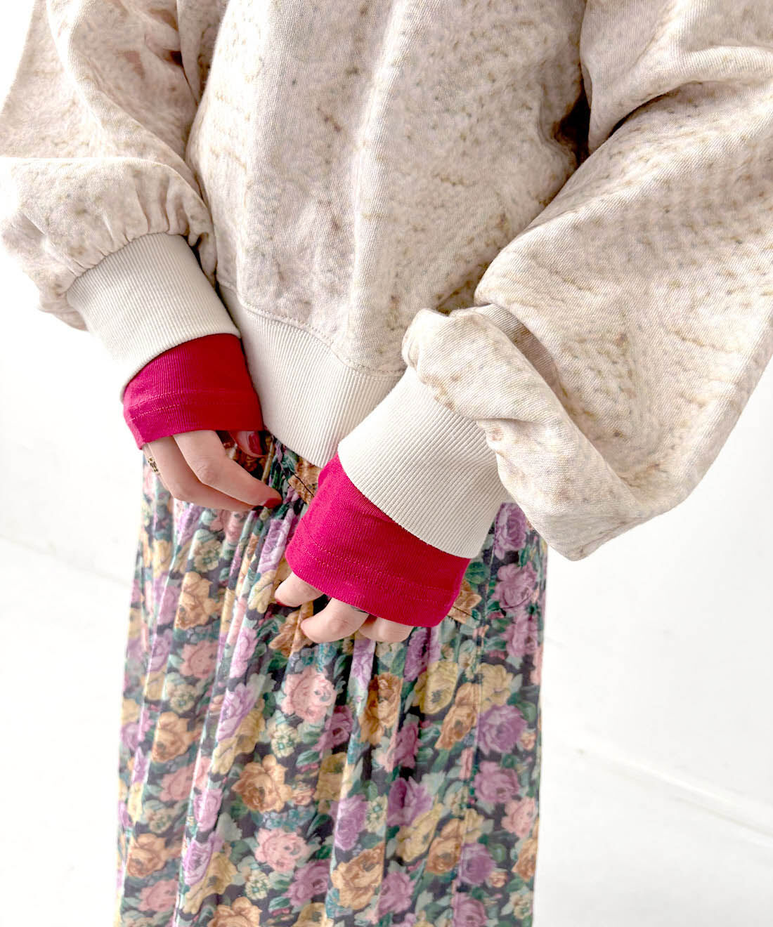 mensha!|まるでニット！？ 軽くてやわらかな ガーゼ裏毛トップスと[いっしょ買いで 220円OFF] ガーゼ タートルネックと〈ガーゼ〉カットソー タートルネックのコーディネート