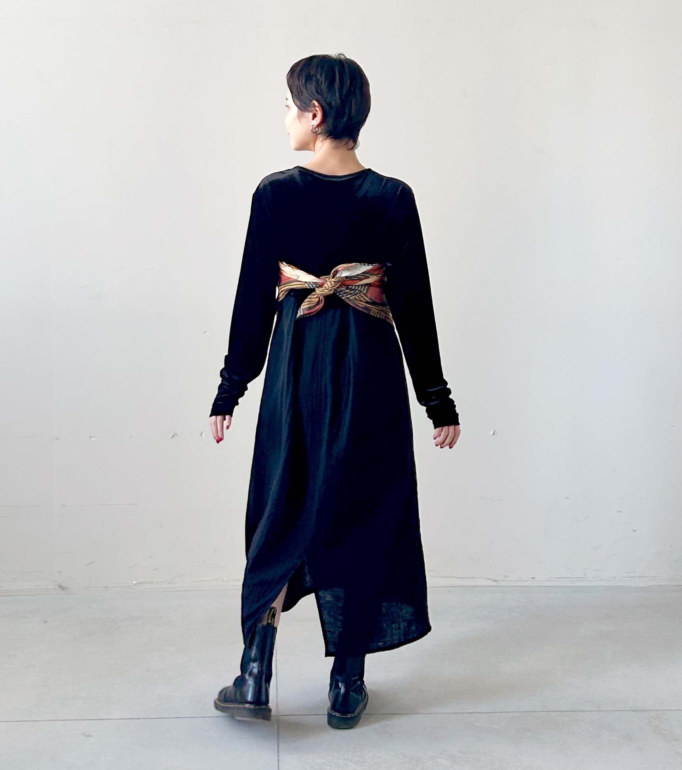 mensha!|ベロアとガーゼのドレスアップワンピースと[初回お試し209円OFF]大判ダブルガーゼスカーフのコーディネート