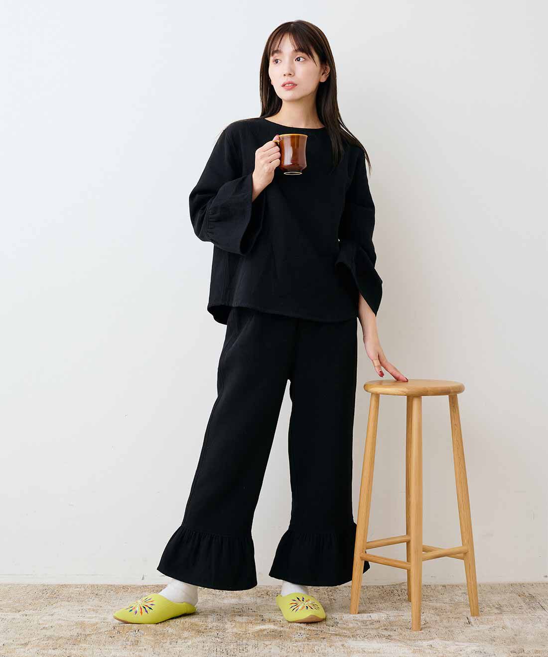 mensha!［メンシャ！］|mensha!　ネグリジェ気分のコットン微起毛 ベルスリーブトップスの会|ルームウェアとしても。　モデル身長：169cm　着用サイズ：M