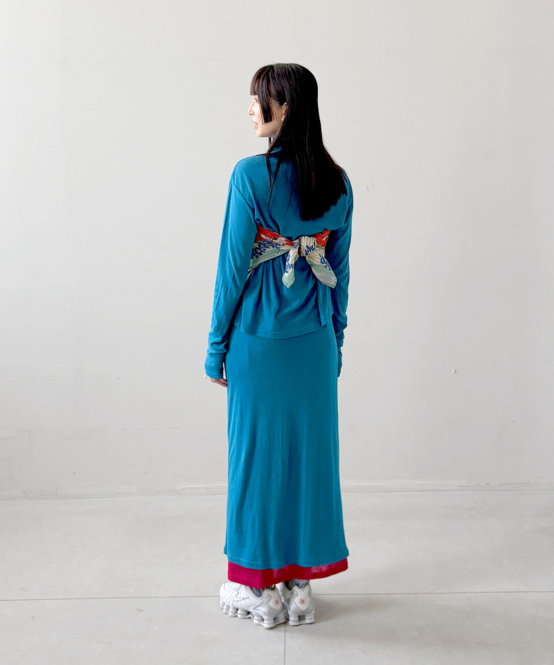 mensha!|〈ガーゼ〉カットソー タートルネックと〈ガーゼ〉カットソー レイヤードスカートとフラッフィーガーゼアームウォーマー(コットンチュール×内側シルク)と[初回お試し209円OFF]大判ダブルガーゼスカーフのコーディネート