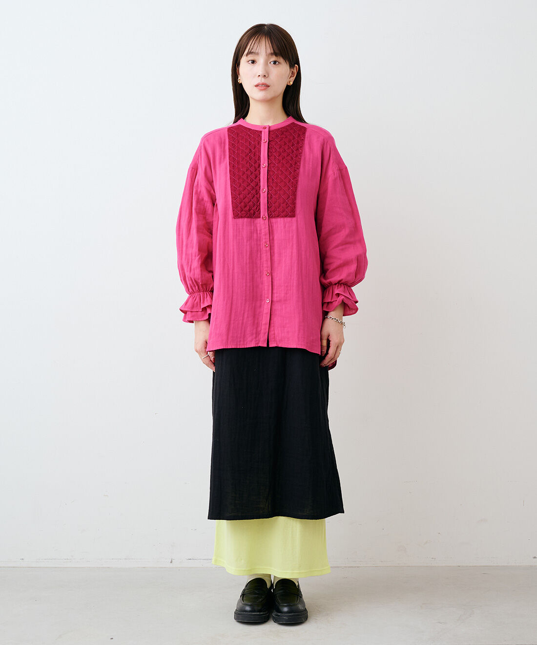 mensha!|ベロアブザムのキャンディースリーブガーゼブラウス〈mensha!ピンク〉と[いっしょ買いで 220円OFF] ガーゼ スカートと〈ガーゼ〉カットソー レイヤードスカートのコーディネート