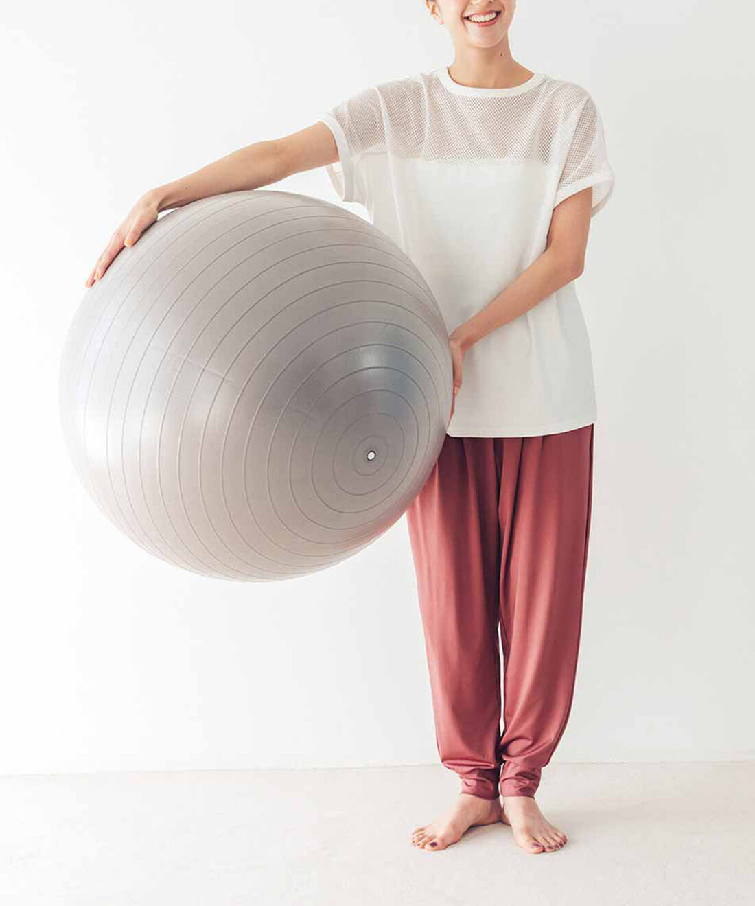 Live in  comfort|リブ イン コンフォート 抗菌防臭＆吸汗速乾素材の動けるメッシュ遣いトップスの会