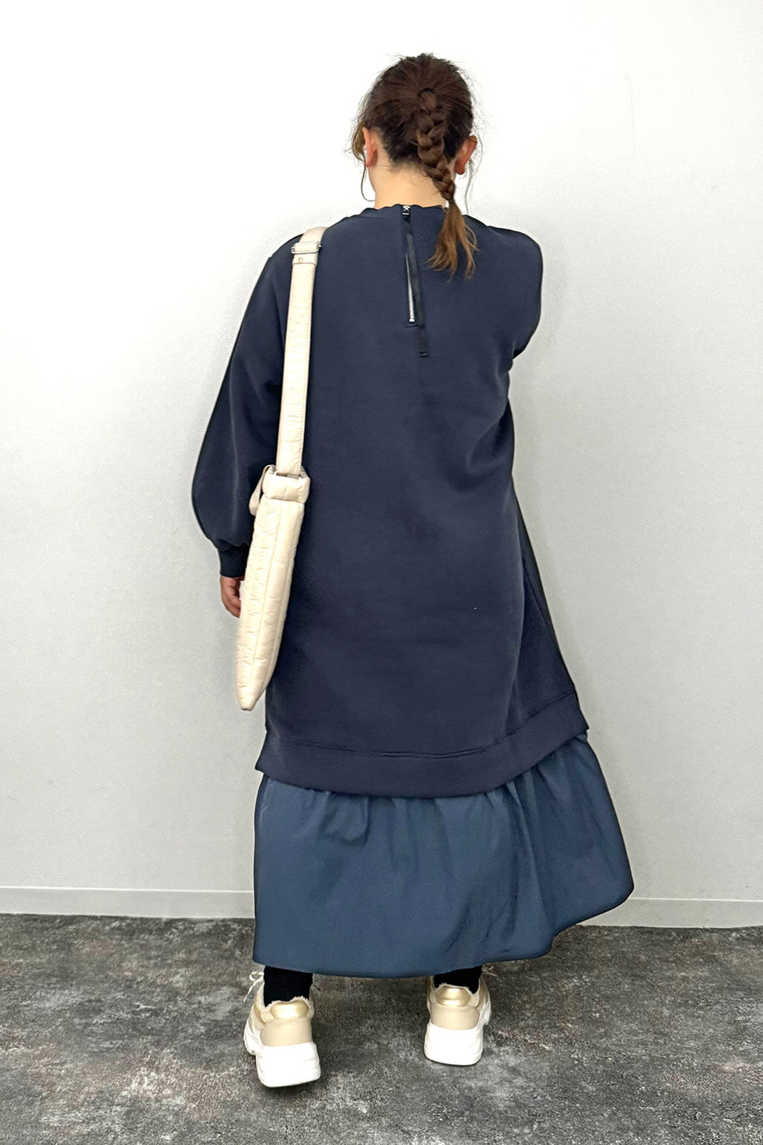 Live in comfort［リブインコンフォート］|ふかふか キルティング ショルダー バッグ 白のコーディネート