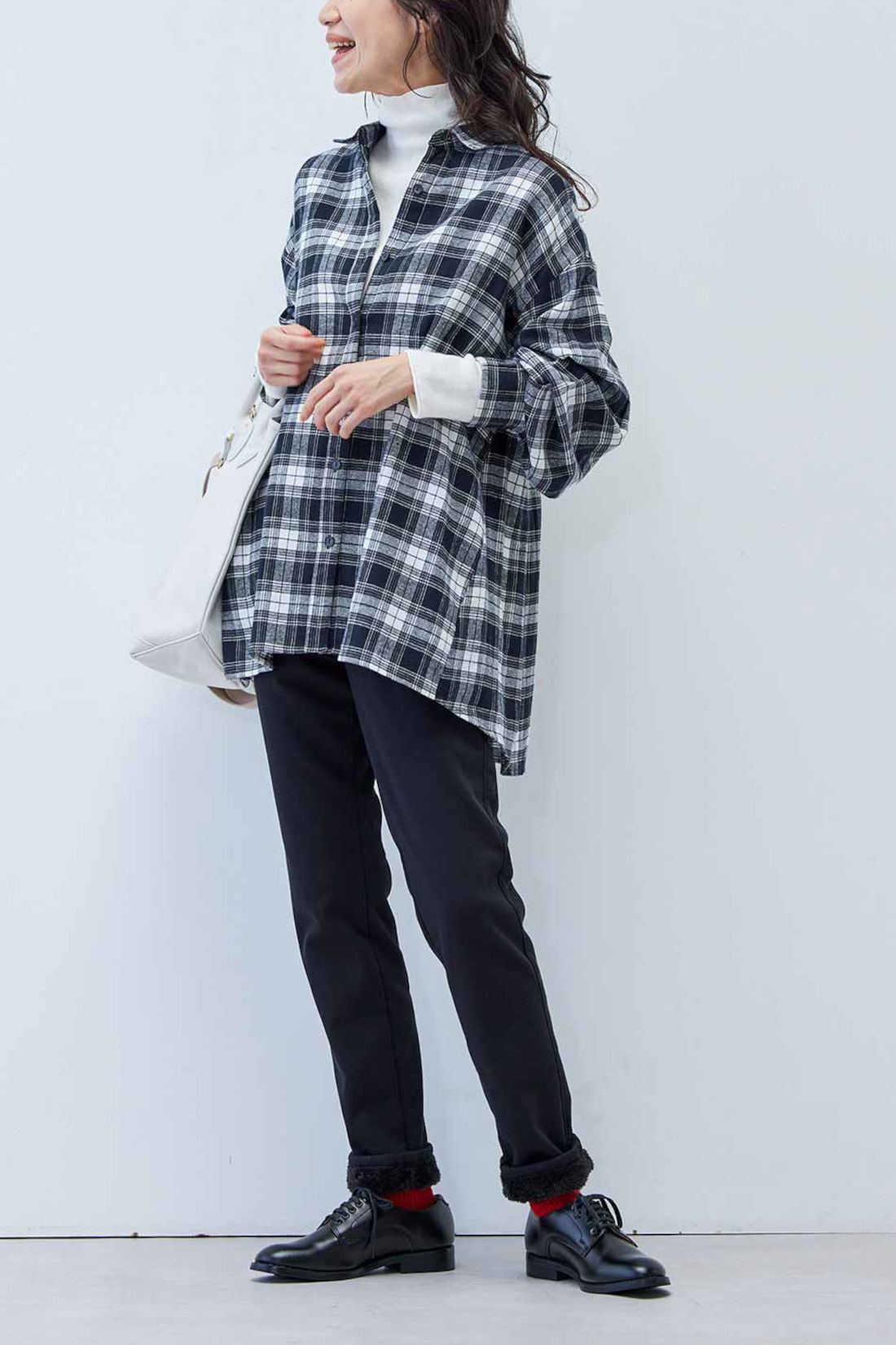 Live in  comfort|リブ イン コンフォート 今っぽいゆるっと感がおしゃれなオーバーサイズシャツ〈チェック〉