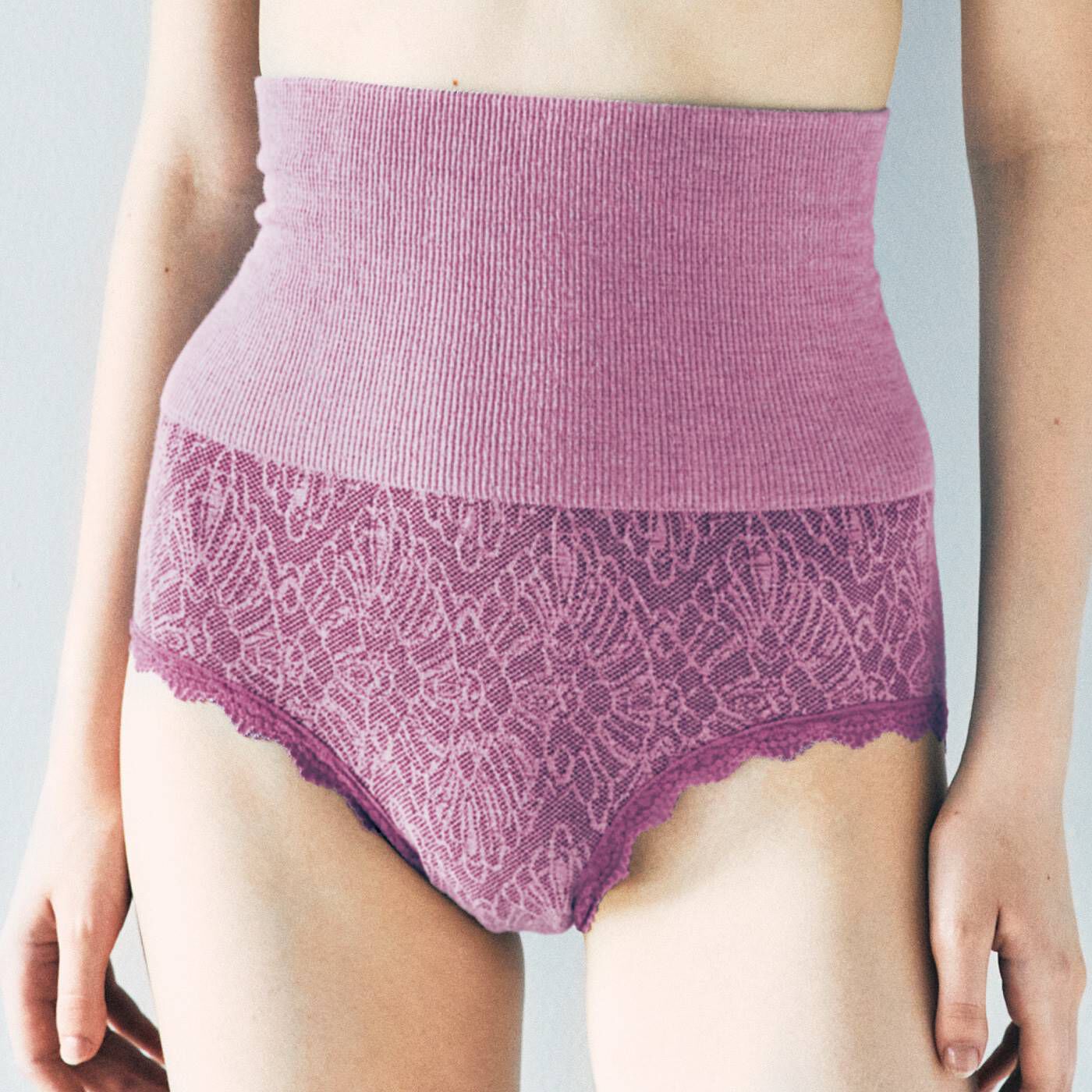 flufeel［フラフィール］|腰をいたわりたい人のためのすっぽりカバーで冷やさない　ハイウエストショーツの会