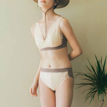 flufeel［フラフィール］ | クロダレースを贅沢にあしらったブラショーLL3L
