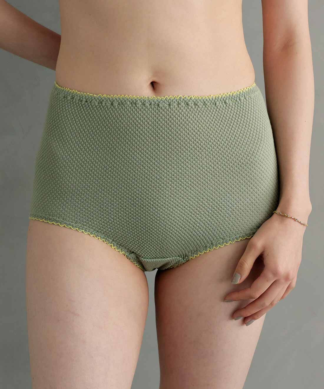 flufeel|小粋な大人配色　ハンサム派のための伸びやかなショーツの会