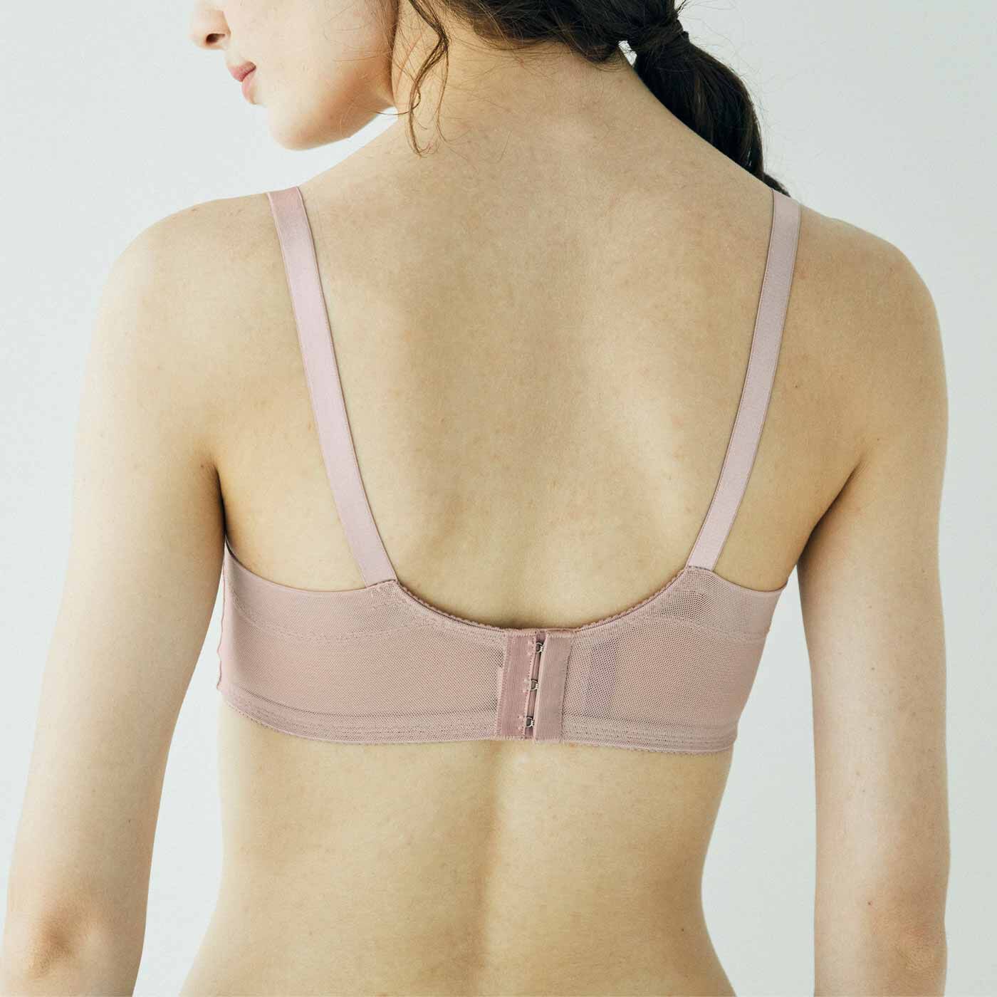 flufeel［フラフィール］|大きい胸さんのバストラインを美しくキープ！ 小さく見せるブラ