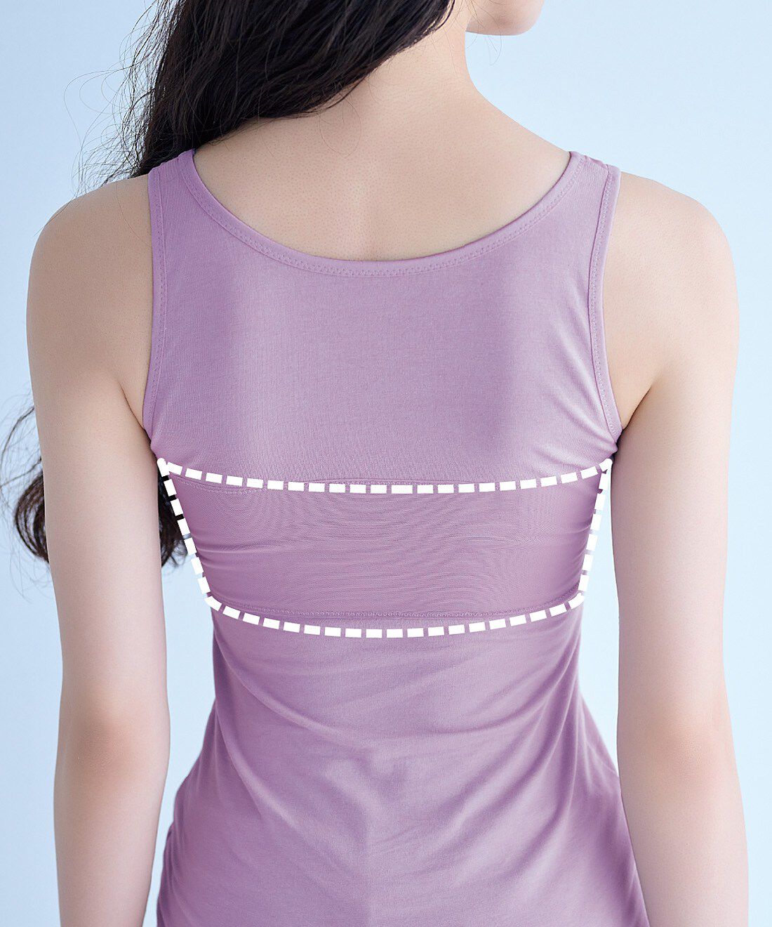 flufeel［フラフィール］|ブラ苦手さんのためのフロントホックでやさしくホールド　２４時間着られる綿混バストインナーの会|背中にもパワーネットをぐるりと配して、前後でバストを支えます。