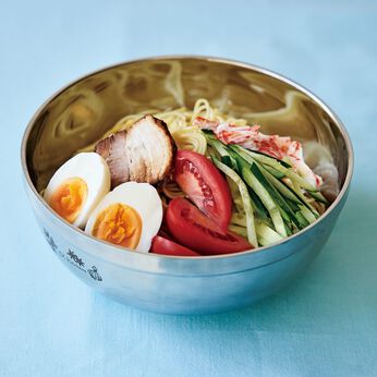 フェリシモの雑貨Kraso［クラソ］ | 料理の温度を伝えにくい中空2重ステンレスボウル