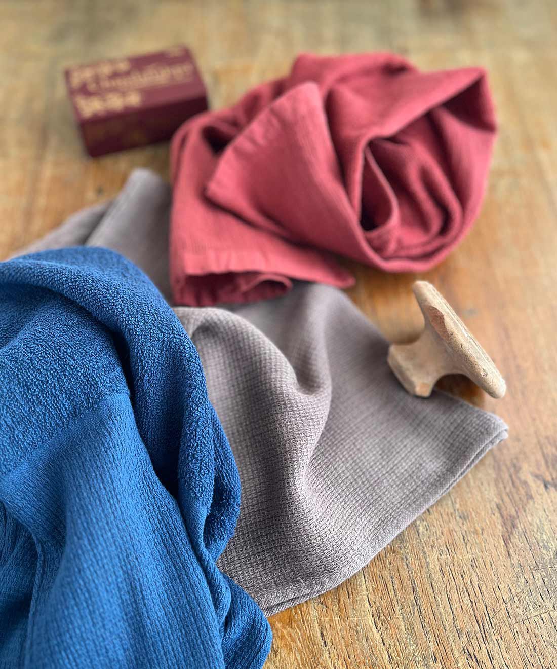 フェリシモの雑貨 Kraso|【今治タオル】パイル&times;平織で使いみちいろいろ 浴用にもおすすめのサウナタオルの会