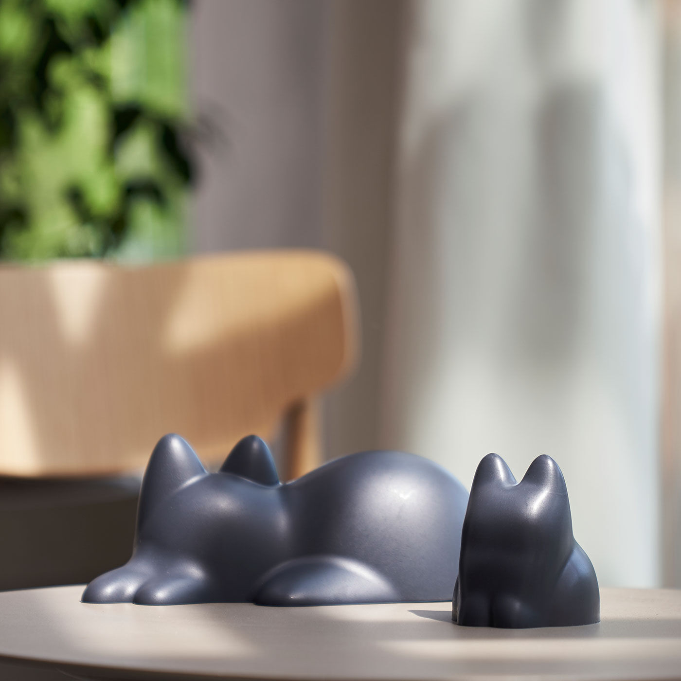 フェリシモの雑貨Kraso［クラソ］|子ねこゼリーに子ねこライス！ 子ねこ料理が作れる子ねこ型カップの会|フーズノートでは、子ねこカップより大きめ、リアルな子ねこサイズの「ネコカップ」も販売中です。一緒に並べると、さらにかわいい！ ※「ネコカップ」の方は、食品には使用できません。