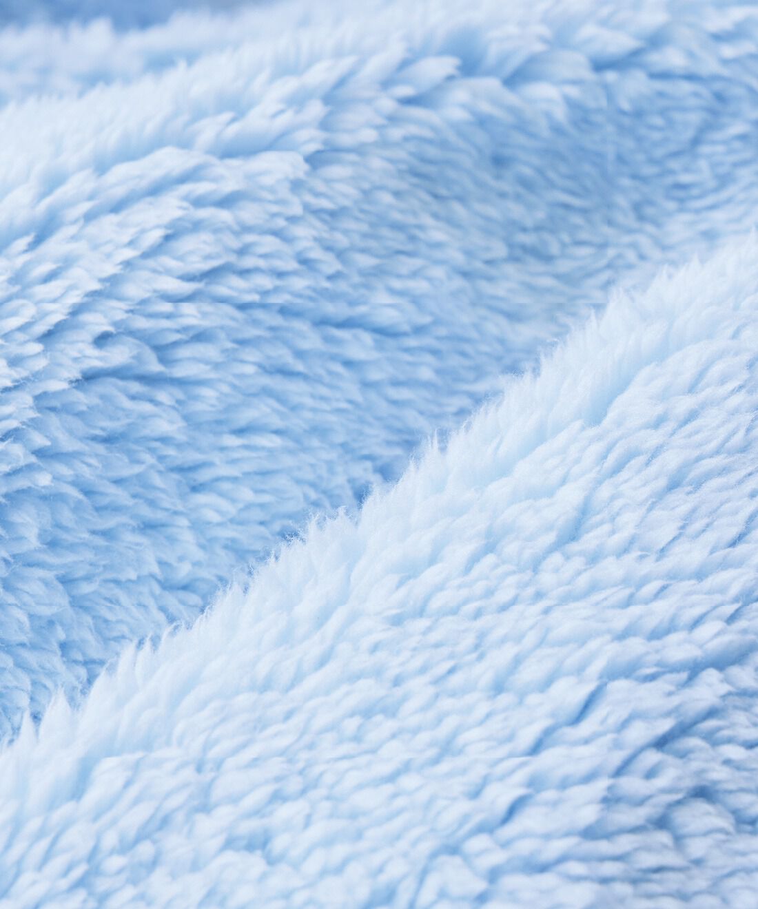 フェリシモの雑貨 Kraso|クーフゥ　眠りに至福の肌心地　毛布いらず　ほかとろ掛け布団カバー〈実りのかけら/セミダブル〉の会|〈裏〉ふわりとやわらかなボア素材で、ほんわりとしたあたたかさ。