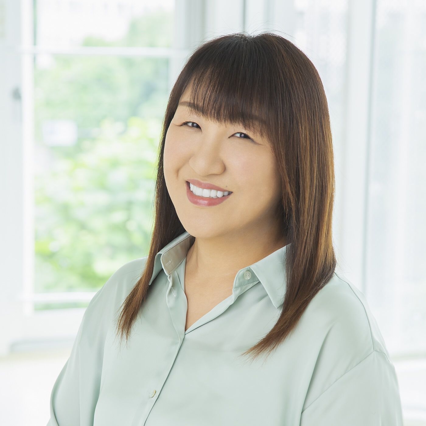 フェリシモの雑貨 Kraso|nopa ルースパウダー|年々肌の砂漠化が深刻になり、シミやしわなど隠したい部分がいっぱい。年齢を重ねた肌でも、パパッとシミやくすみを隠せて毎朝のメイクが楽になれたらいいのにという、北斗晶さんのリアルなお悩みから「nopa」は生まれました。