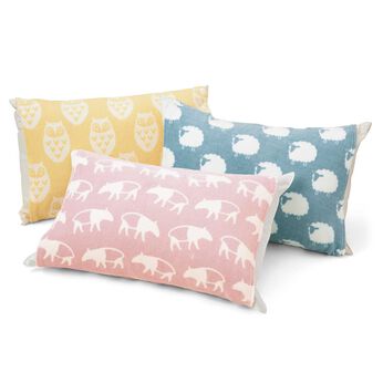 フェリシモの雑貨 Kraso | 夢見るのびのび 動物枕カバー