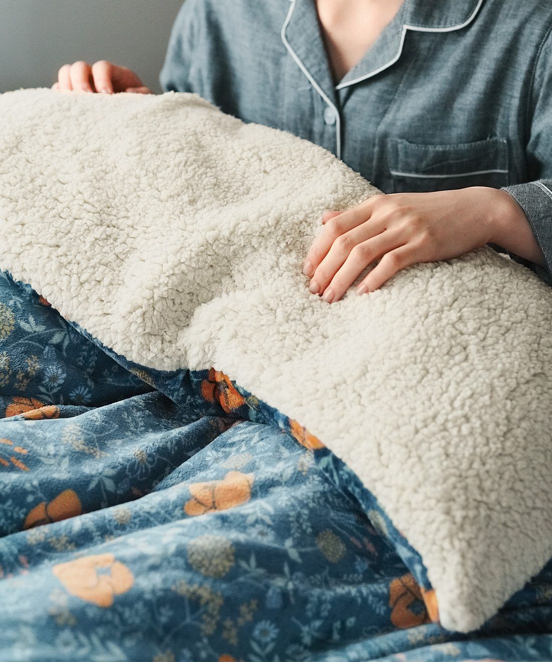 フェリシモの雑貨 Kraso|クーフゥ　眠りに至福の肌心地 毛布いらず　ほかとろ掛け布団カバー〈木陰の花々〉〈セミダブル〉の会