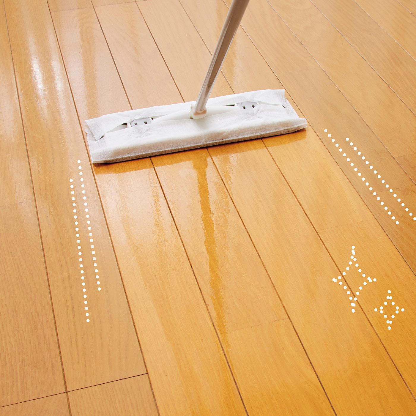 フェリシモの雑貨 Kraso|フローリング掃除もつや出しも　一枚で簡単きれい！ 天然成分配合ワックスシート20枚〈ラベンダーの香り〉の会|ふき上げてつや出しもこれ1枚で！