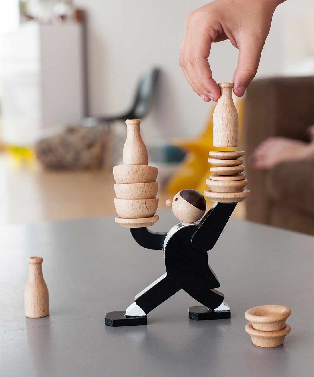 フェリシモの雑貨 Kraso|Don't Tip The Waiter Stacking Game ドントティップザウェイタースタッキングゲーム