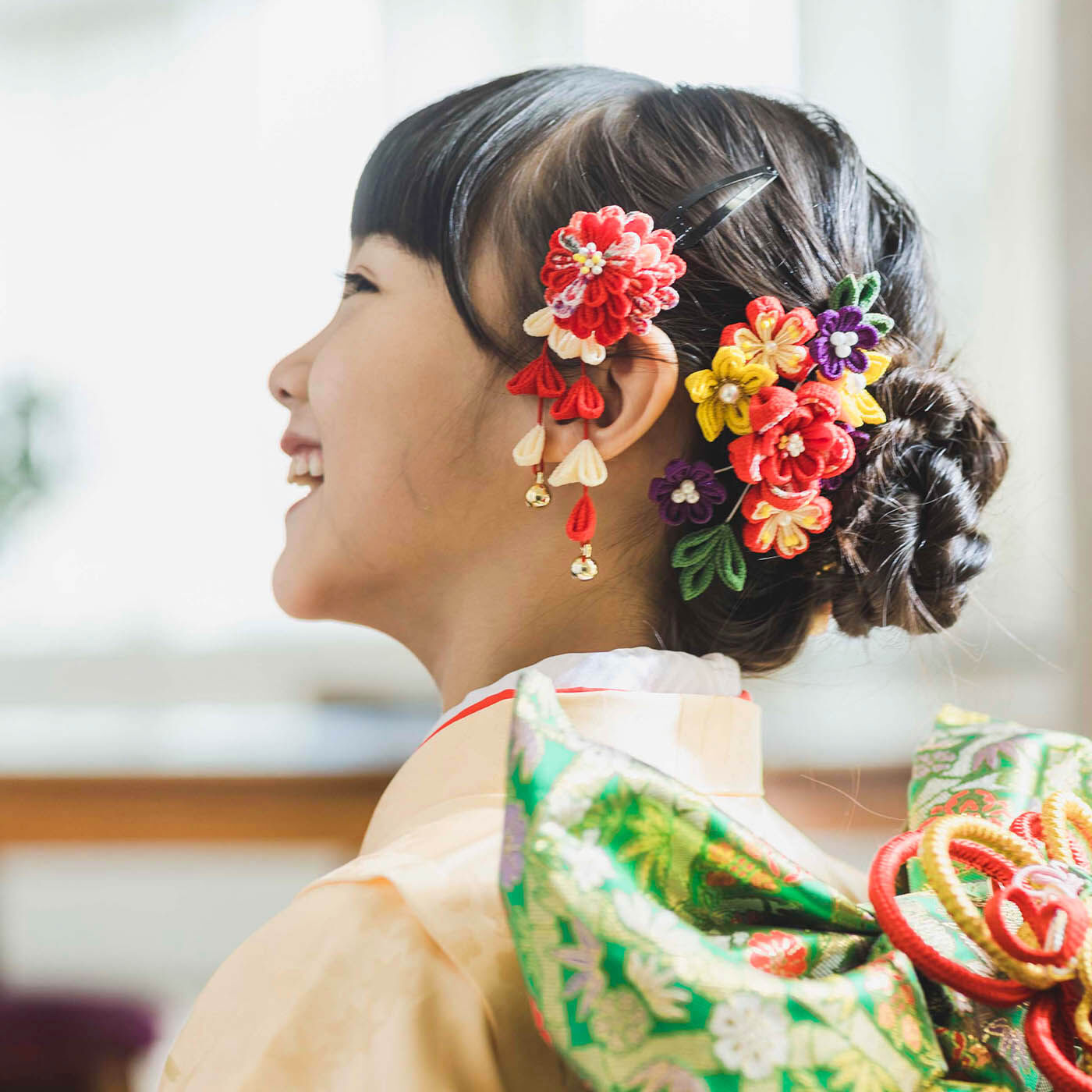 Couturier[クチュリエ]|思い出の1ページを彩る　つまみ細工の髪飾りの会〈紅都〉