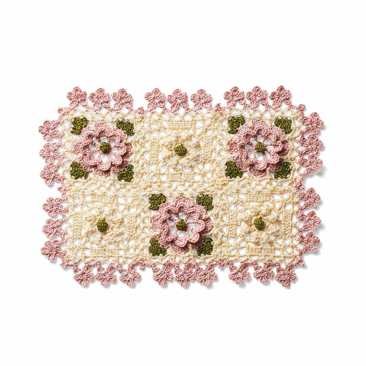 Couturier[クチュリエ]|レース編みで咲かせる愛らしい花々 立体お花ドイリーの会|オールドローズ