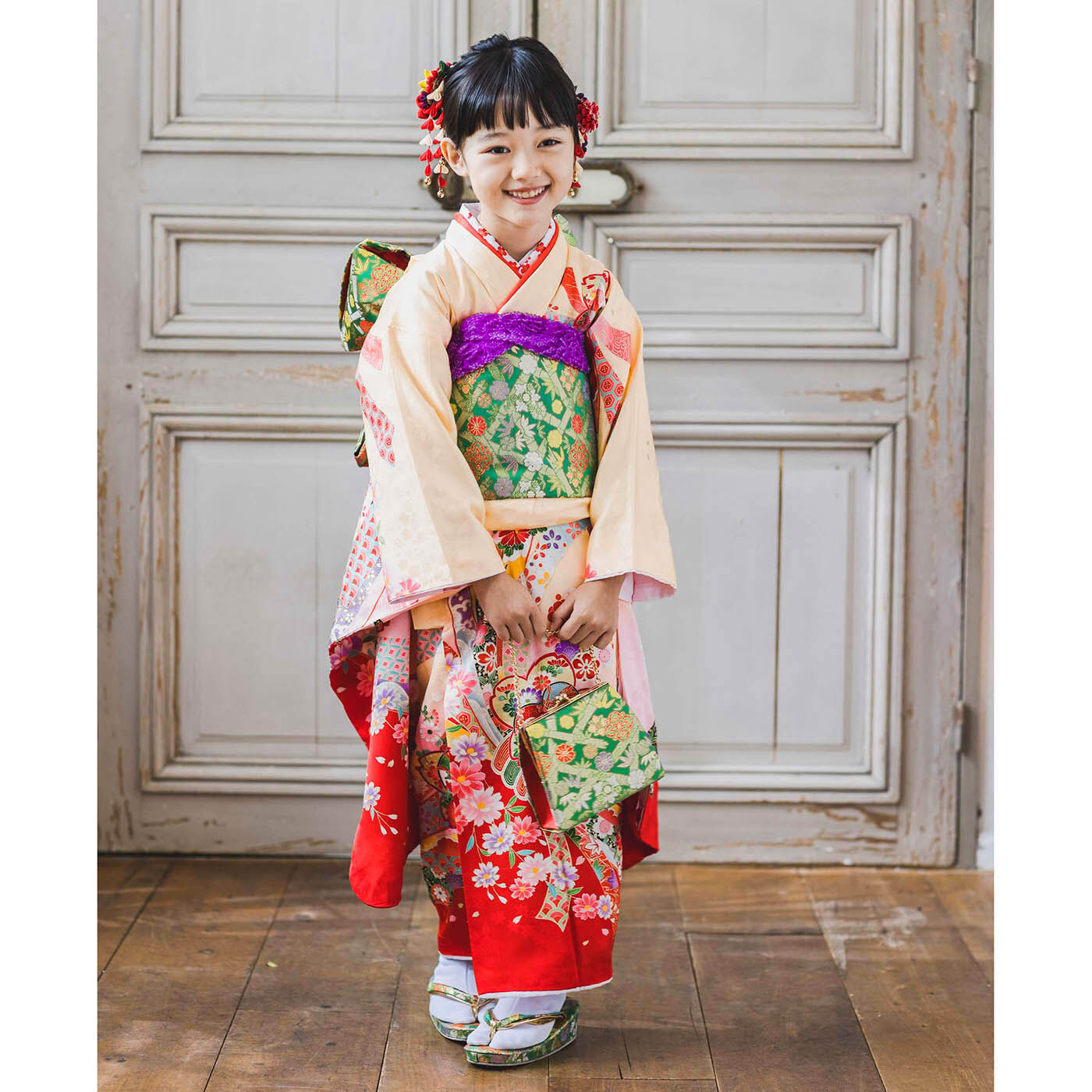 Couturier[クチュリエ]|思い出の1ページを彩る　つまみ細工の髪飾りの会〈紅都〉