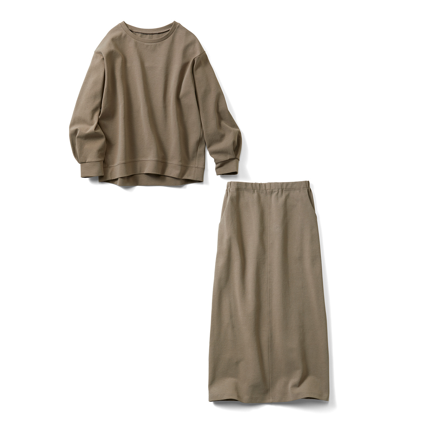 Live in comfort［リブインコンフォート］|【LL～4Lの低身長/高身長さん向けサイズ】くぼっち★とコラボ カットソーセットアップ ベージュ ブラウン